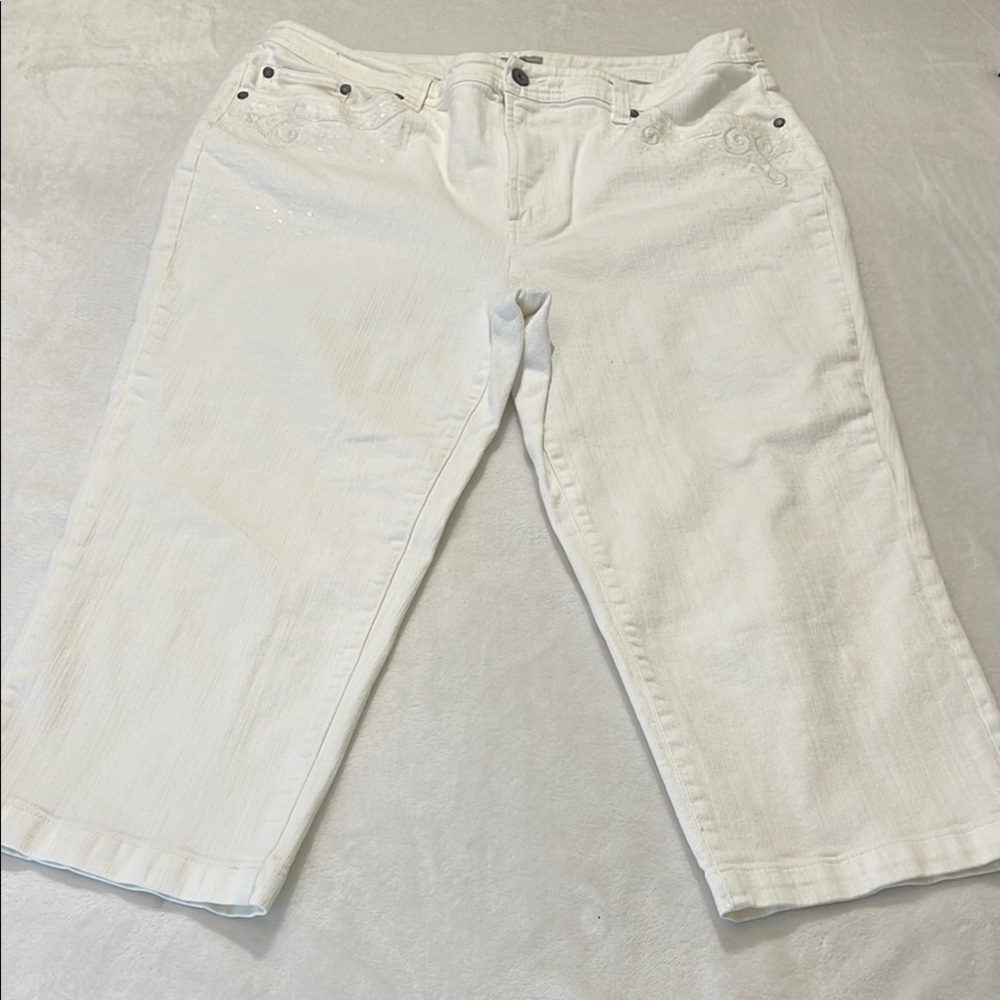 CHICOS PLATINUM SIZE 2.5/ L/ 14 Women's White Capris